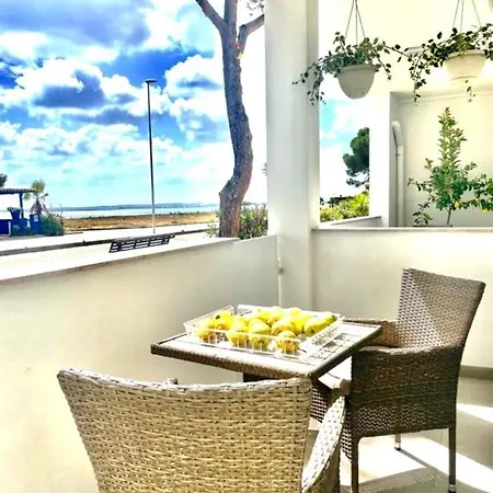 Apartment Windsurf Front *