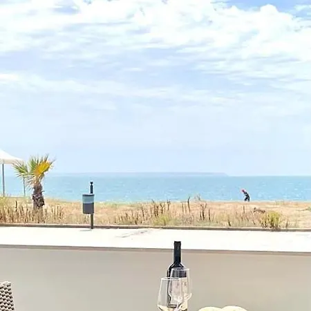 Windsurf Front *